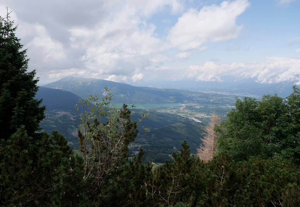 Panorama dal Monte Guslon